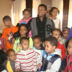 TeddyAfro with Dallas area Ethiopian Kids 